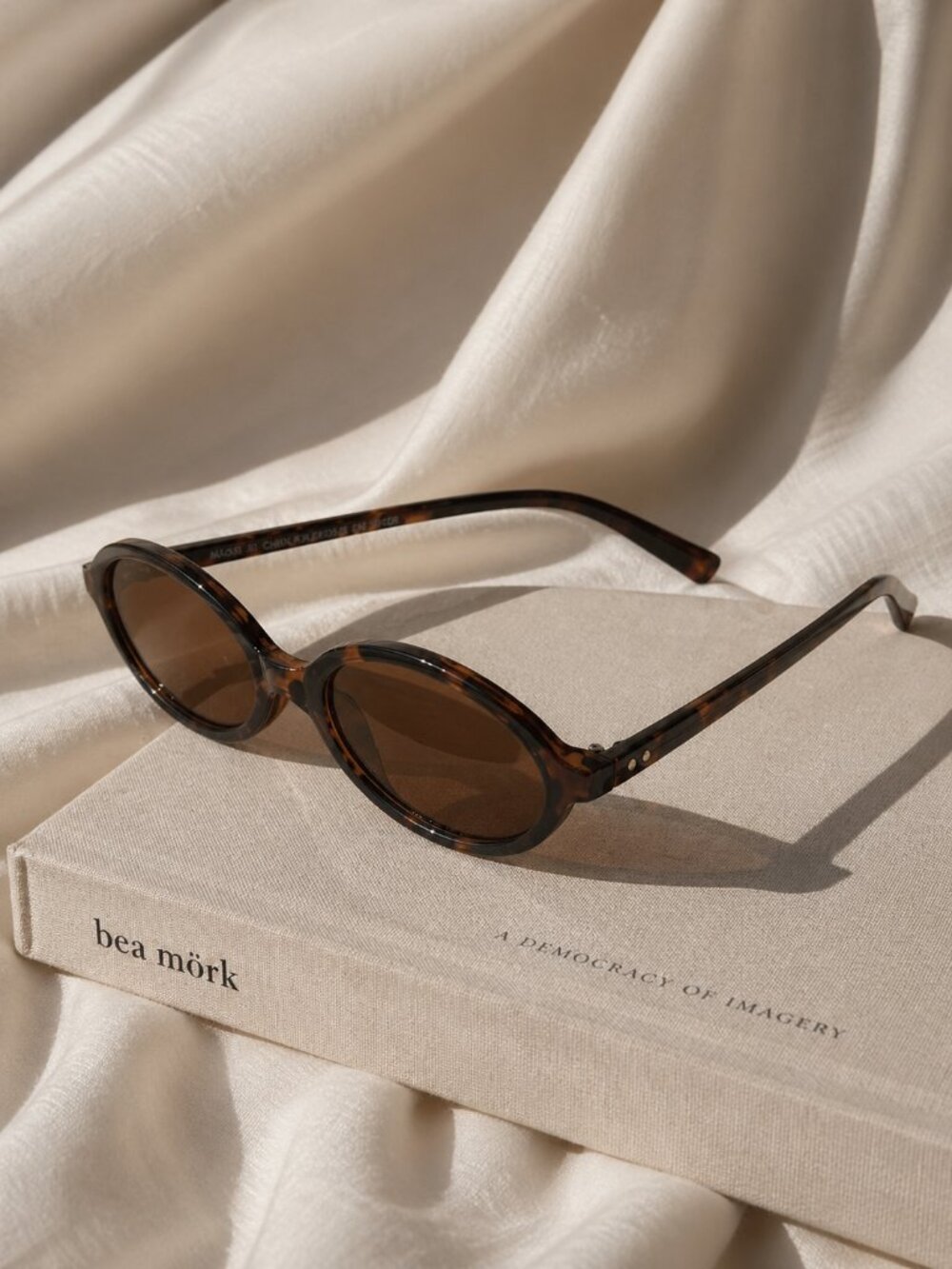 Tortoise Oval Sunglasses Slim Minimal Frame Women Acetate